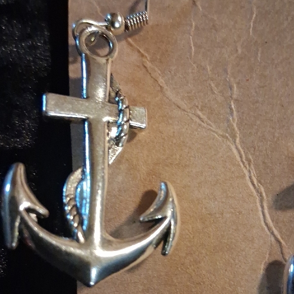Nautical Silver Anchor Earrings - Picture 2 of 4